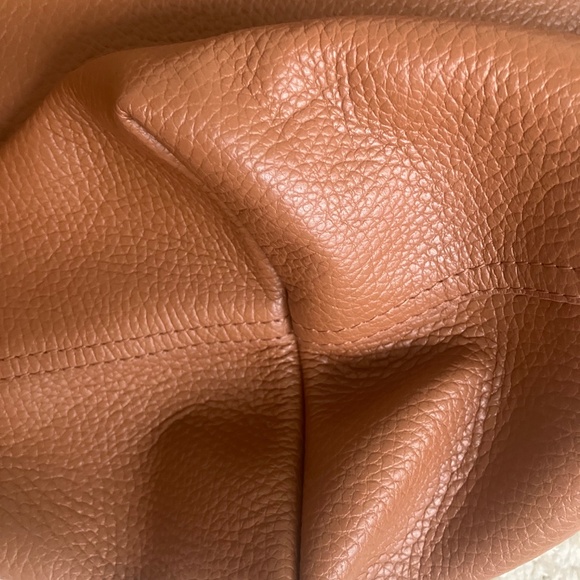 Cuyana Caramel Classic Leather Zipper Tote Brand New with Tags - Picture 5 of 12